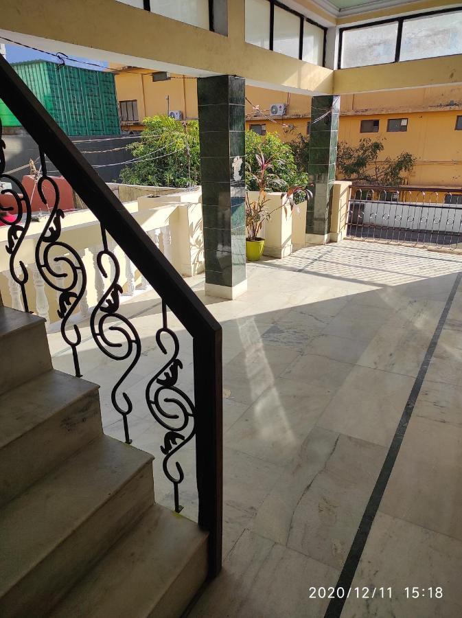 Yogi Home Stay Rishikesh Exterior photo